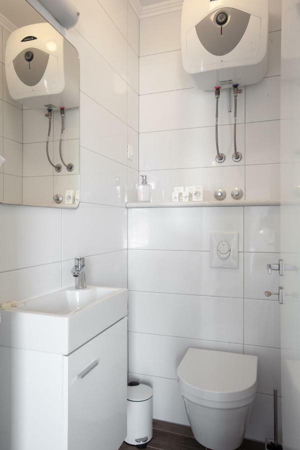 Kvasina Apartments Zadvarje 외부 사진