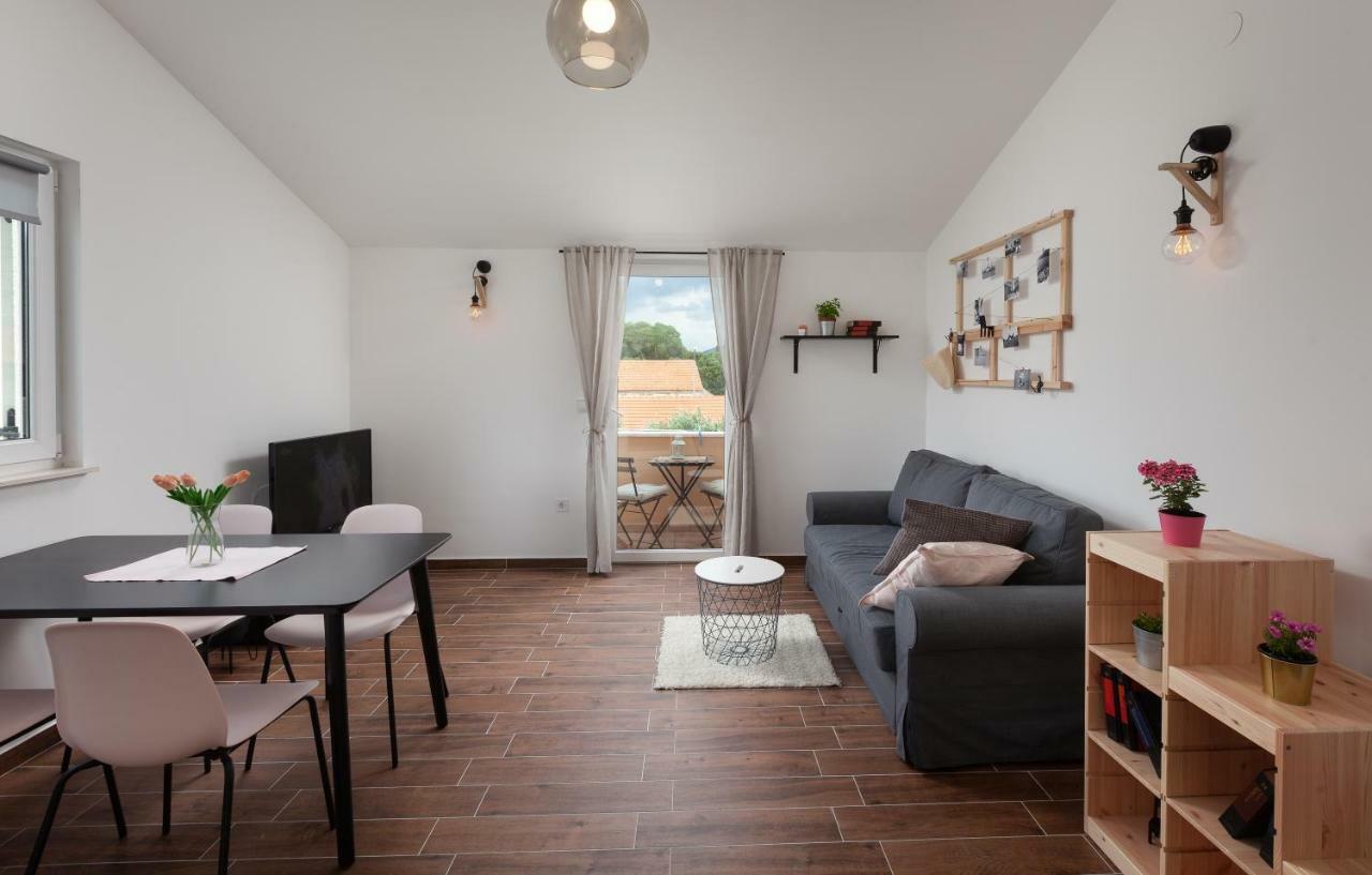 Kvasina Apartments Zadvarje 외부 사진