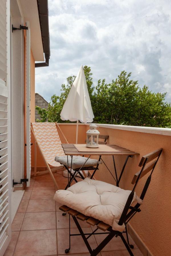 Kvasina Apartments Zadvarje 외부 사진