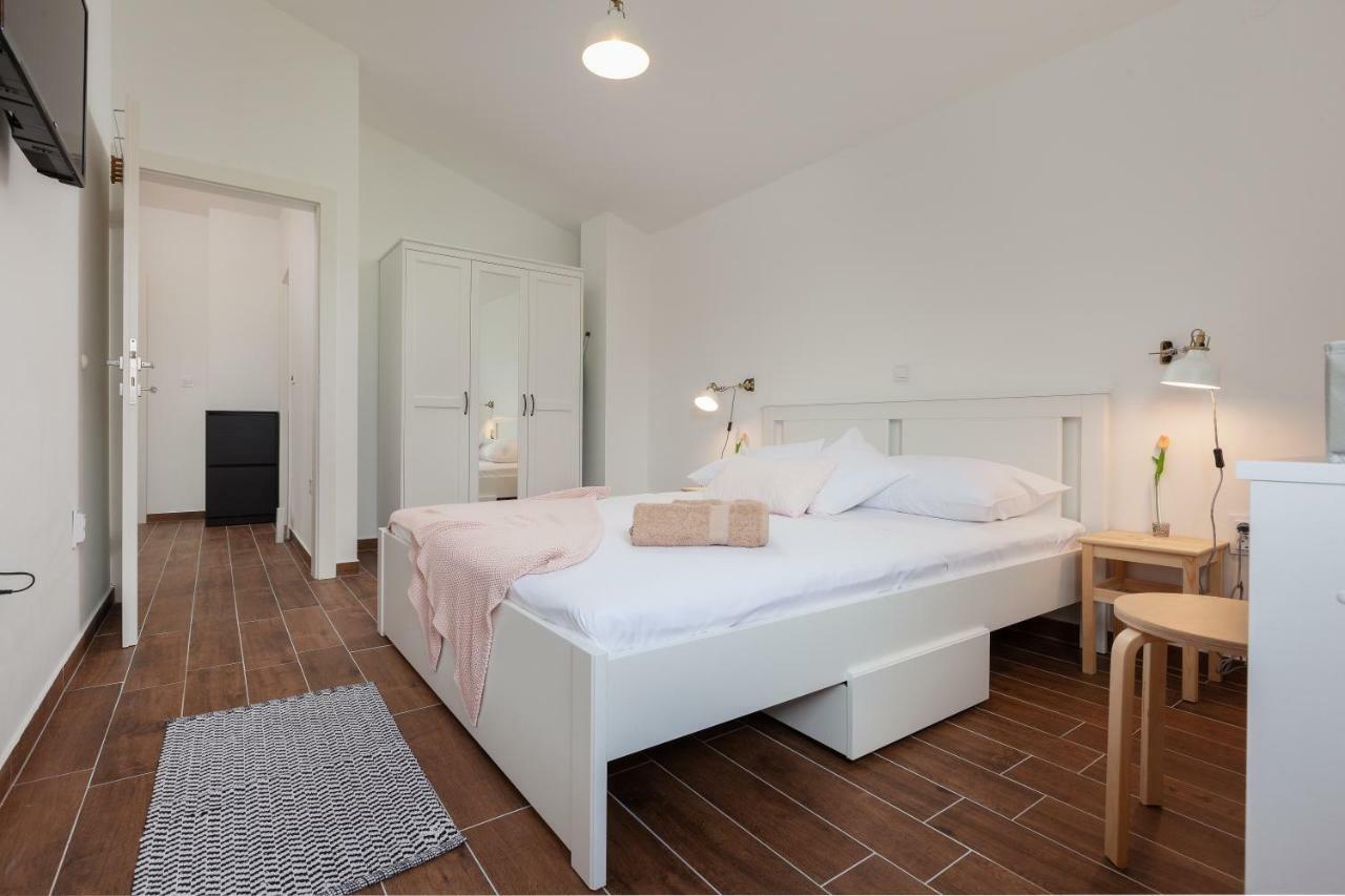 Kvasina Apartments Zadvarje 외부 사진